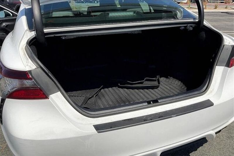 Used 2022 Toyota Camry SEImage 34