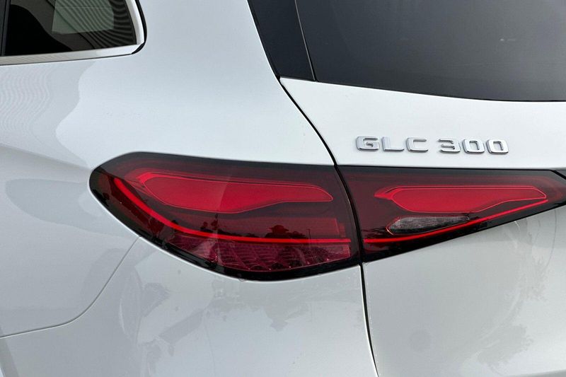 New 2026 Mercedes-Benz GLC-Class GLCGLC 300Image 7