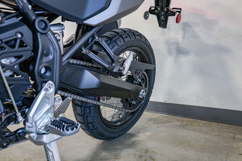 2025 Yamaha TENERE 700  TECH TITANIUM Image 14