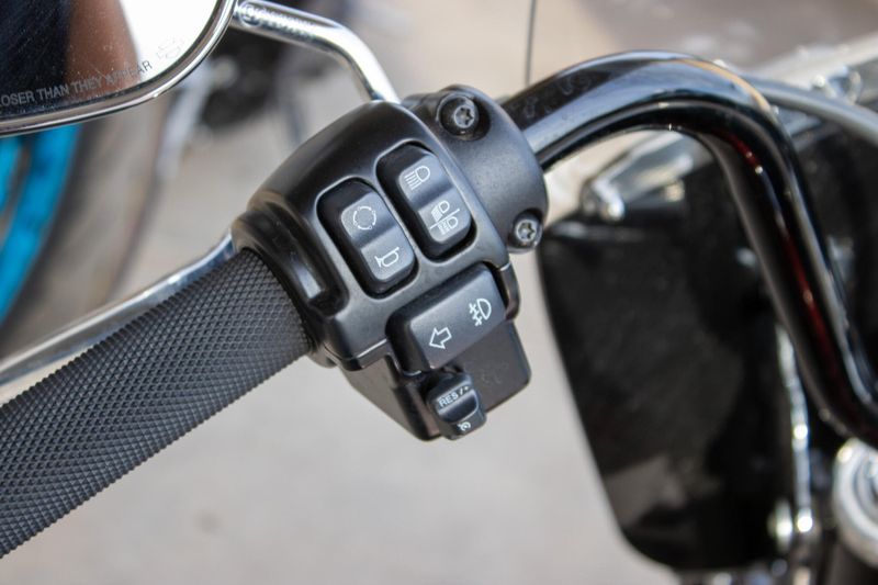 USED 2019 HARLEY SOFTAIL HERITAGE CLASSIC 114 Image 17