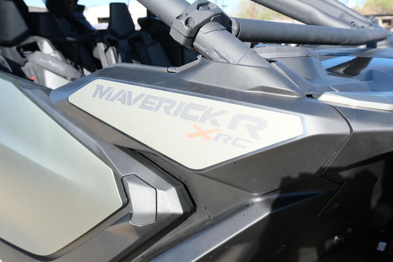 NEW 2026 CAN-AM MAVERICK R MAX X RC WITH SMARTSHOX 999T DCT Image 13