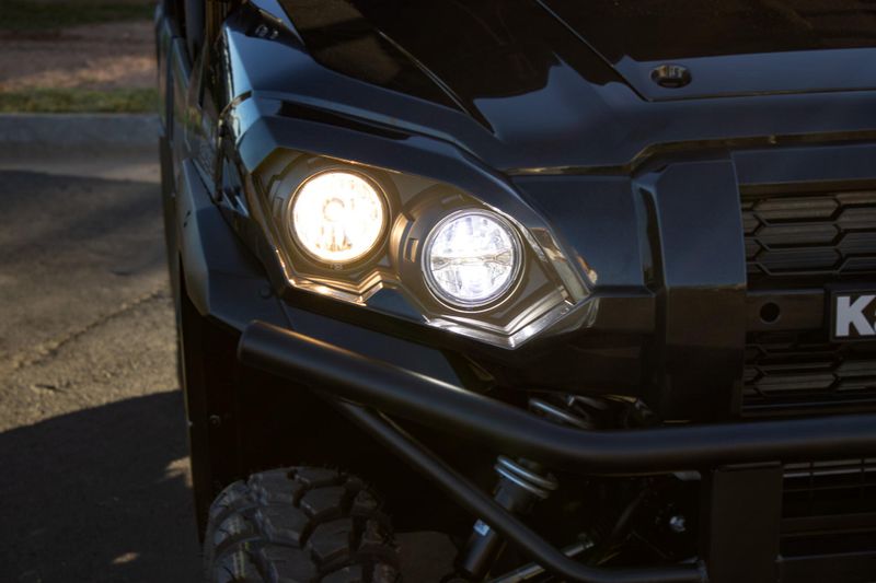 NEW 2026 KAWASAKI MULE PROFXT 1000 LE Image 10