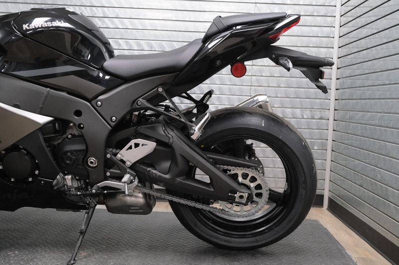 NEW 2026 KAWASAKI NINJA ZX10R ABS Image 16