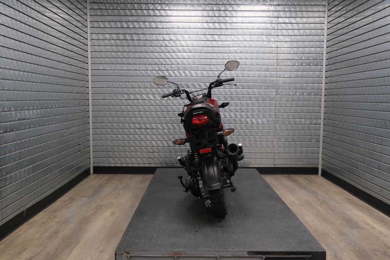 USED 2024 HONDA NAVI Image 4