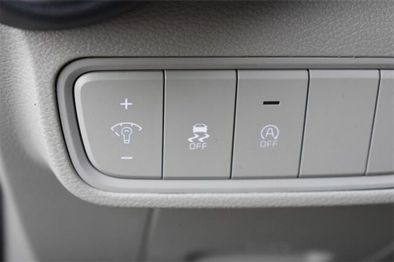 New 2025 Kia Soul LXImage 20