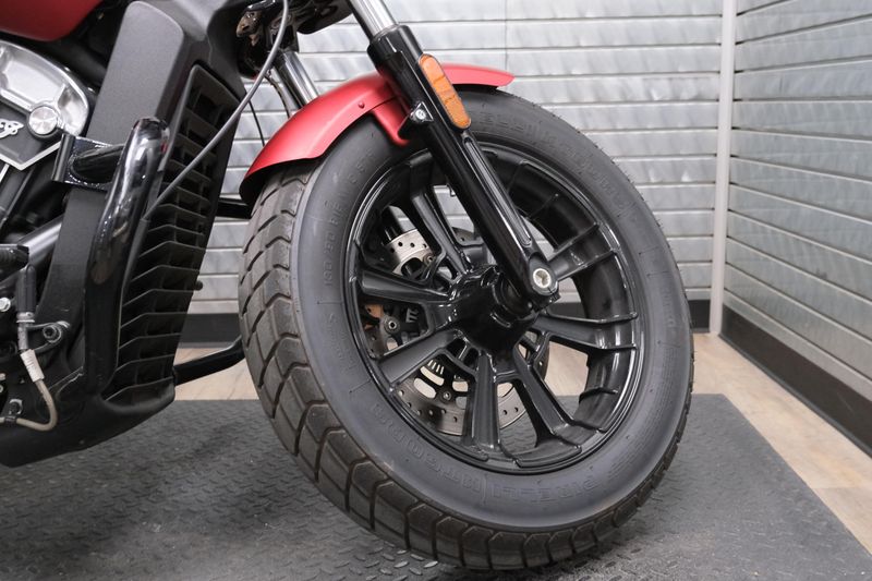USED 2023 INDIAN MOTORCYCLE SCOUT BOBBER ABS Image 15