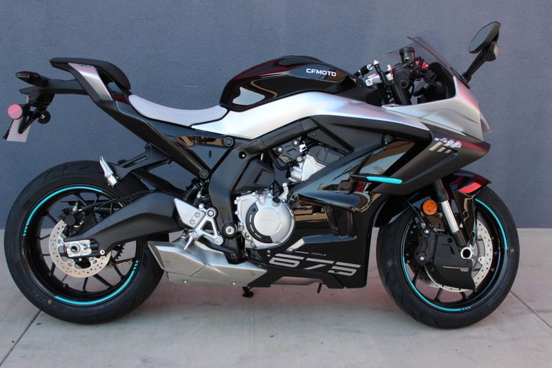 2025 CFMOTO 675SS Image 8