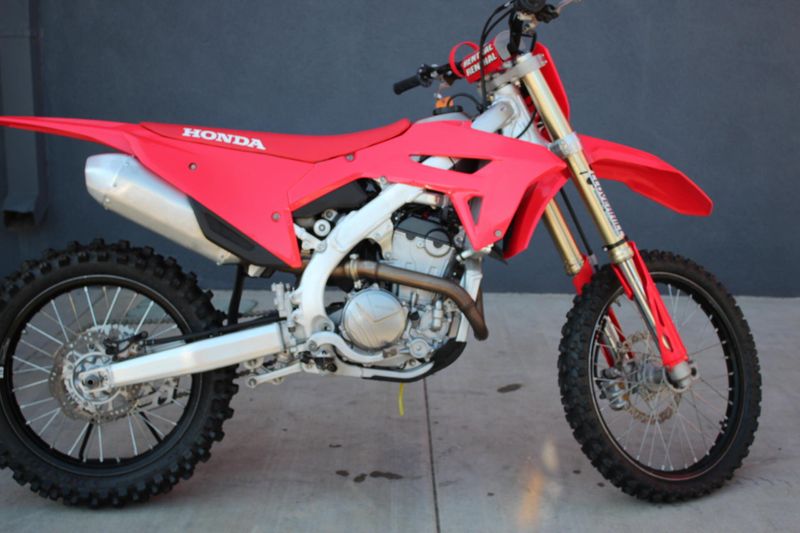 2022 Honda CRF 250R Image 9