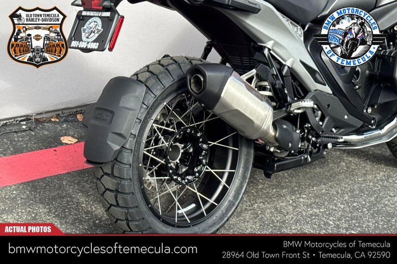 2026 BMW R 1300 GSImage 14