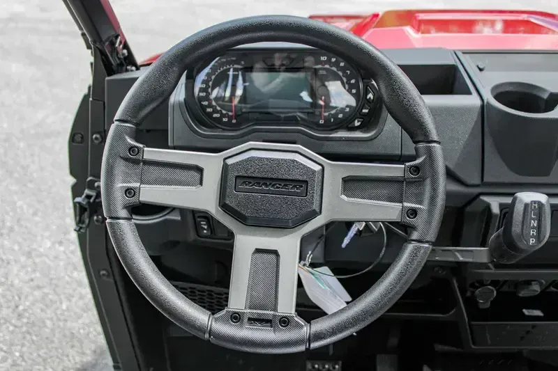 NEW 2026 POLARIS RANGER CREW XP 1000 PREMIUM Image 12