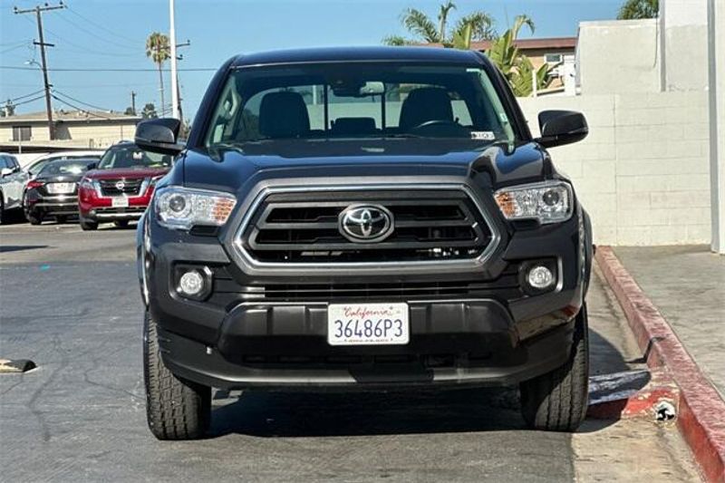 Used 2022 Toyota Tacoma Image 7