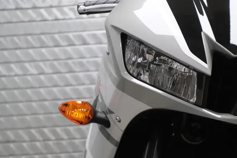 NEW 2026 HONDA CBR600RR Image 11