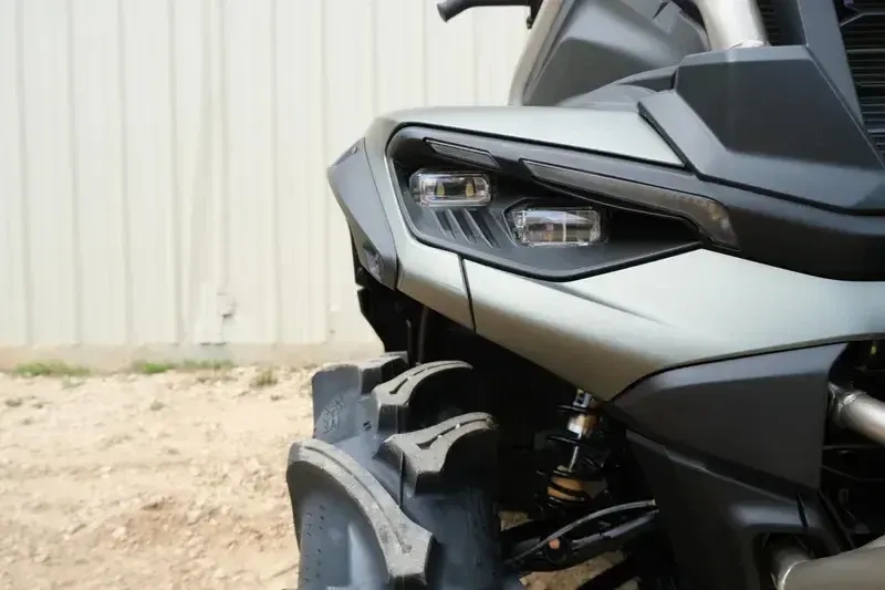 NEW 2026 CAN-AM OUTLANDER X MR 1000R Image 9