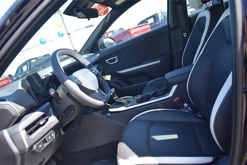2025 Kia K4 GT-LineImage 21