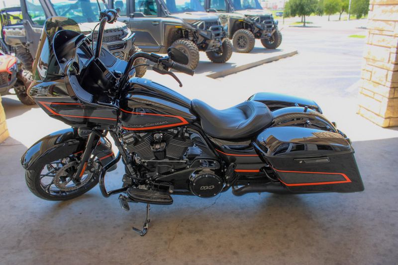 Used 2022 HARLEY ROAD GLIDE SPECIAL Image 6