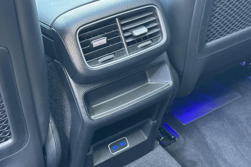 Used 2025 Mercedes-Benz GLE 450Image 14