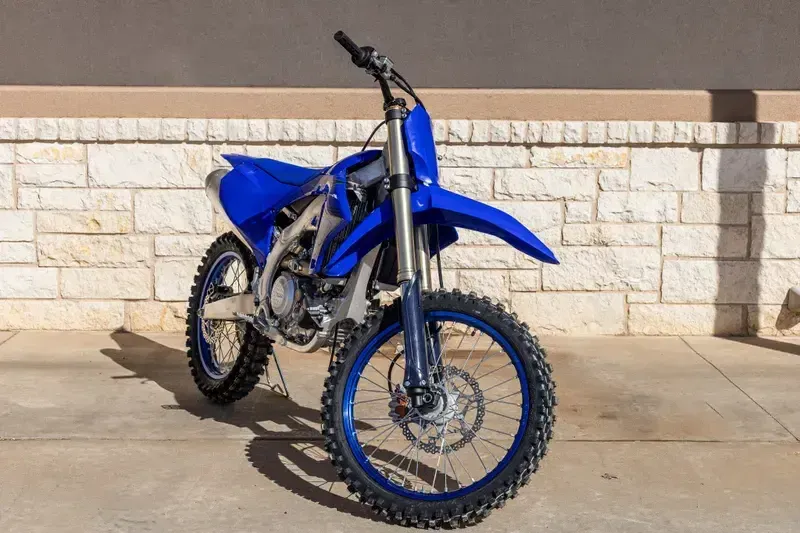 2025 Yamaha YZ450F TEAM BLUEImage 1