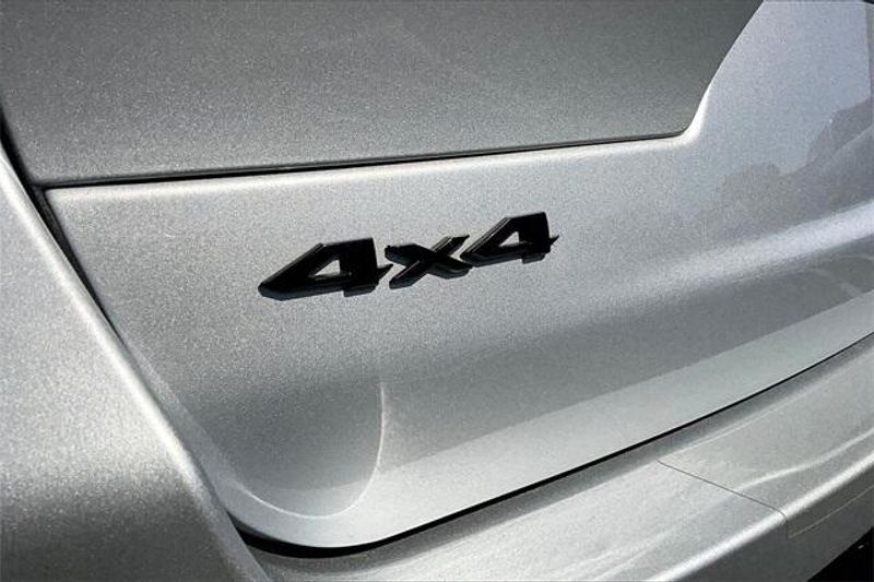 Used 2023 Jeep Grand Cherokee L AltitudeImage 7