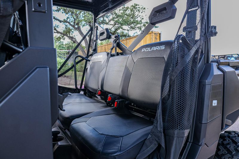 2025 Polaris RANGER CREW 1000 PREMIUM MIRAGE BEIGEImage 18