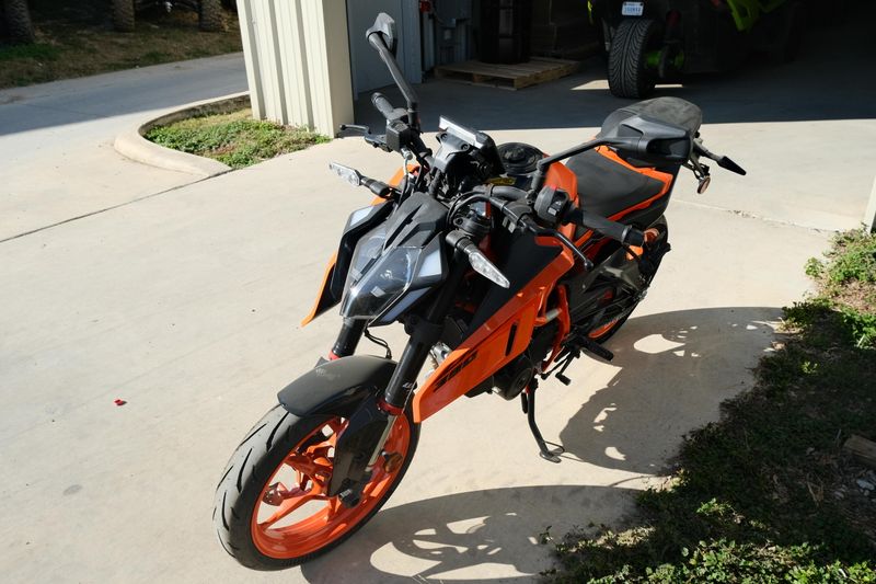 NEW 2025 KTM 390 DUKE Image 7
