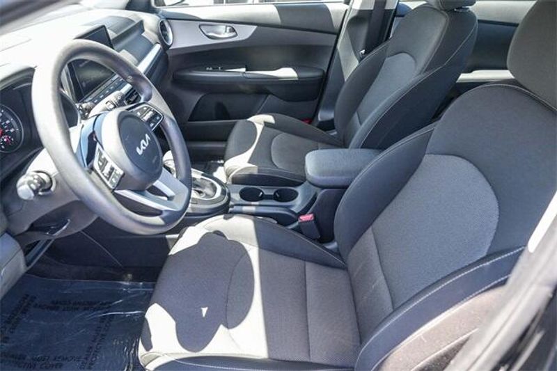 Used 2024 Kia Forte LXSImage 19
