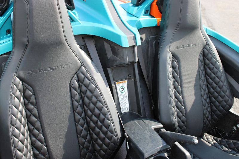 Used 2023 Polaris SLINGSHOT R MANUAL Image 24