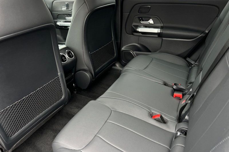 2023 Mercedes-Benz EQB 300Image 13