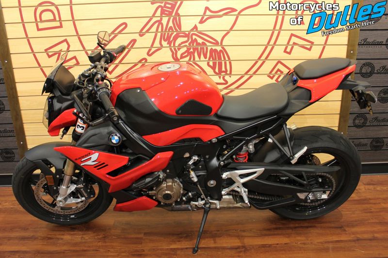 2022 BMW S 1000 R Image 5