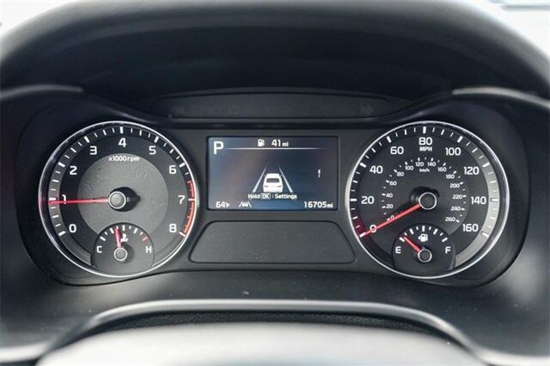 2023 Kia Forte LXSImage 23