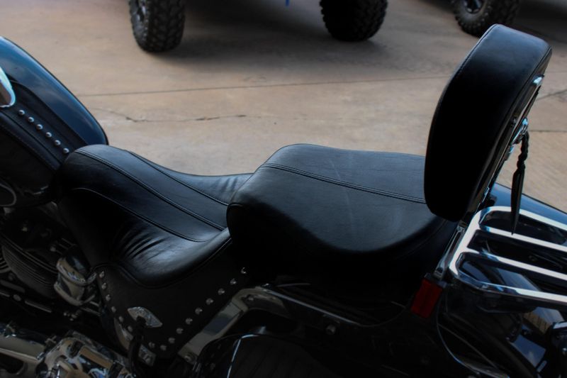 2013 HARLEY HERITAGE SOFTAIL BLACK Image 14