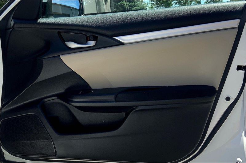2018 Honda Civic LX photo 23