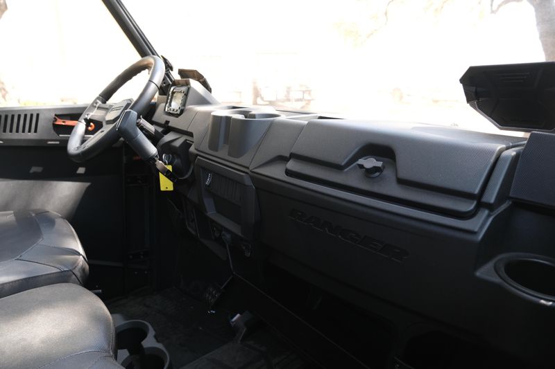 2025 Polaris RANGER CREW 1000 PREMIUM GRANITE GRAYImage 3