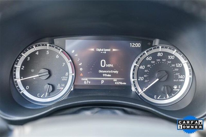 Used 2023 Toyota Highlander LImage 23