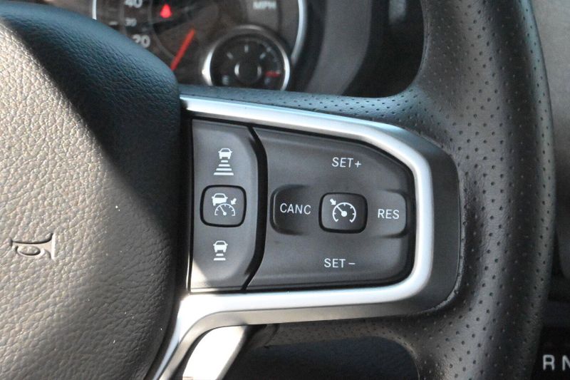 2025 RAM 1500 TradesmanImage 21
