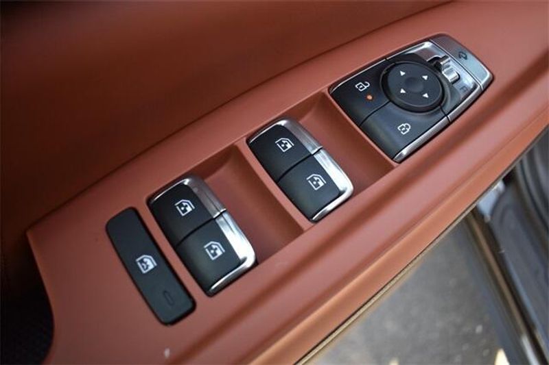 2025 Kia Carnival Hybrid SX PrestigeImage 26