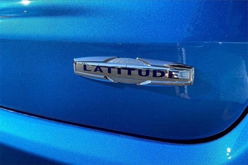 New 2026 Jeep Compass Latitude Altitude 4x4Image 13