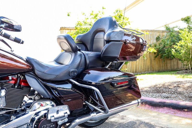 2019 HARLEY LIMITED ELECTRIC GLIDE CVO LIMITED  ROOT BEER Image 28