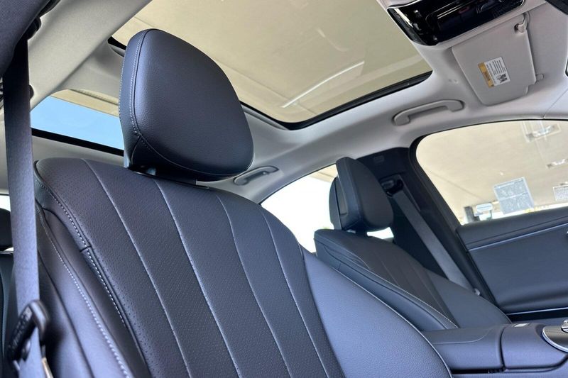 Used 2025 Mercedes-Benz E-Class E 350Image 18