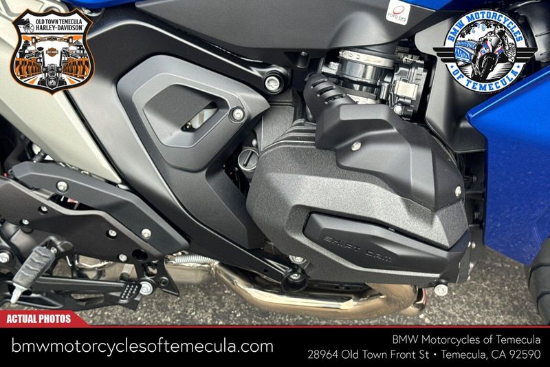 2026 BMW R 1300 RSImage 11