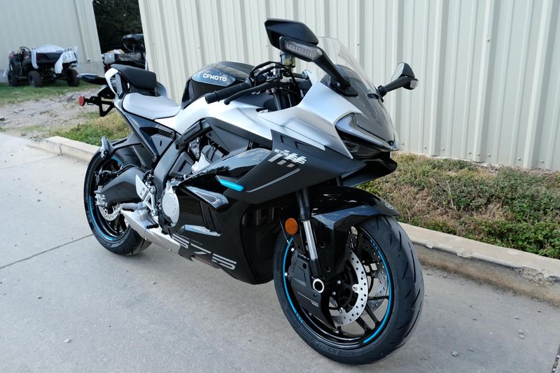 NEW 2026 CFMOTO 675SS Image 1