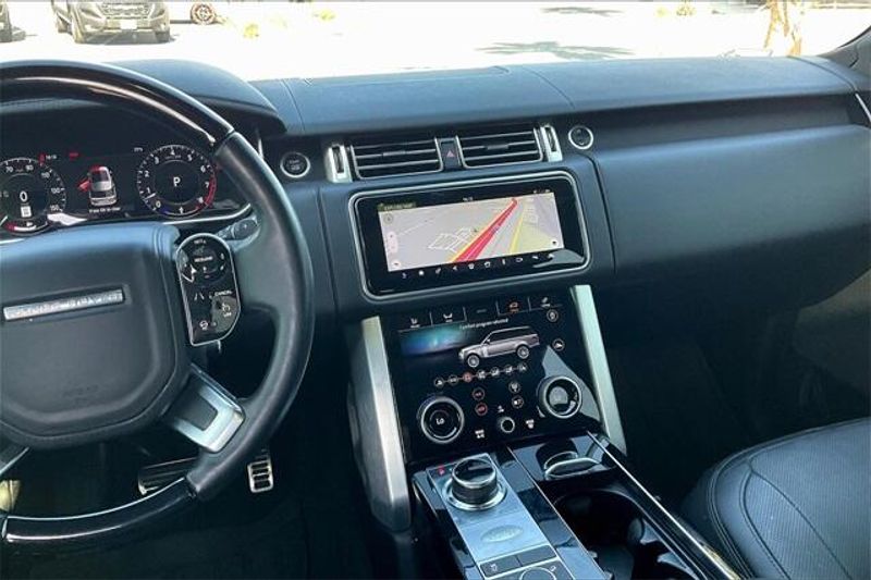 2021 Land Rover Range Rover WestminsterImage 5