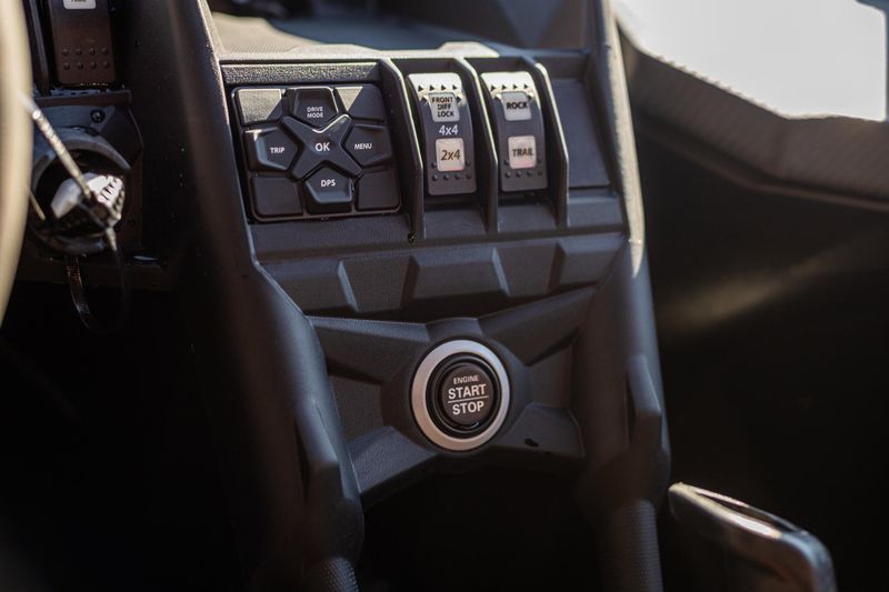 NEW 2025 CAN-AM MAVERICK X3 MAX X RC TURBO RR Image 12