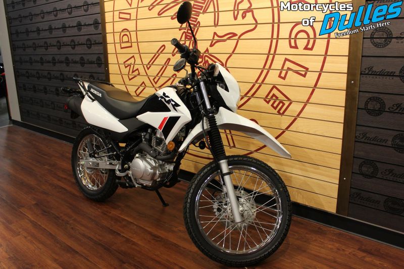 2023 Honda XR 150L Image 2