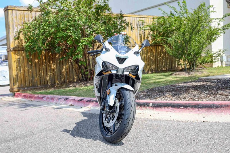 NEW 2026 KAWASAKI NINJA ZX6R ABS Image 30