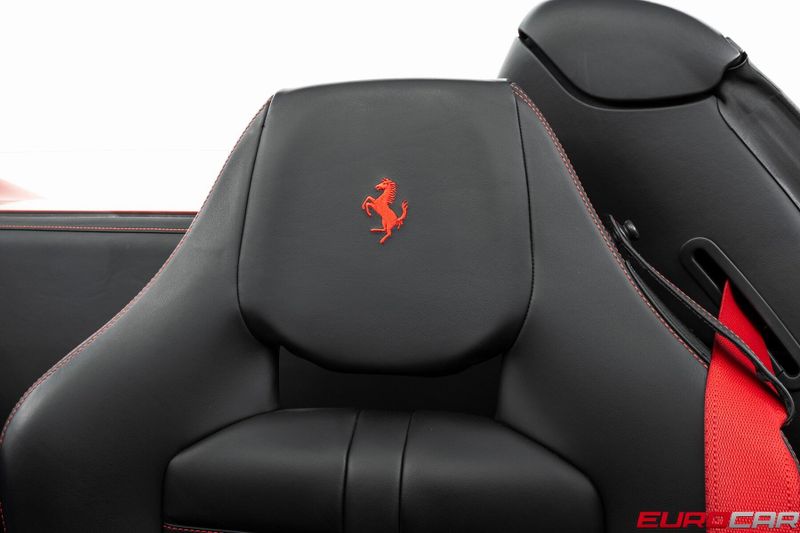 Used 2022 Ferrari F8 Spider *CARBON FIBER LED STEERING WHEEL * DAYTONA SEATS*Image 47