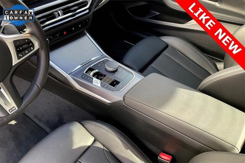 Used 2024 BMW M240 M240iImage 17