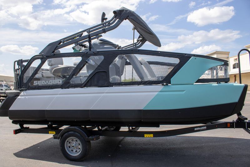 NEW 2026 SEADOO SWITCH SPORT 18 300HP TECH PACKAGE WITH PAINTED TRAILER Image 4