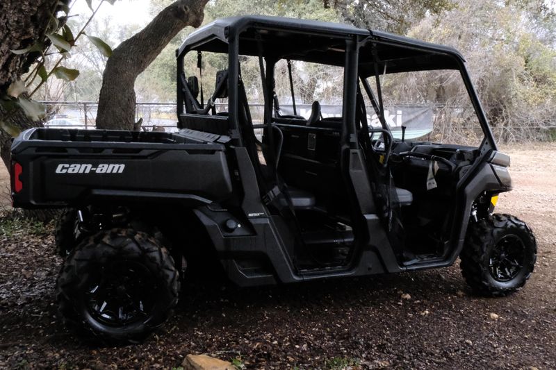 2025 Can-Am DEFENDER MAX DPS HD9 STEALTH BLACKImage 15