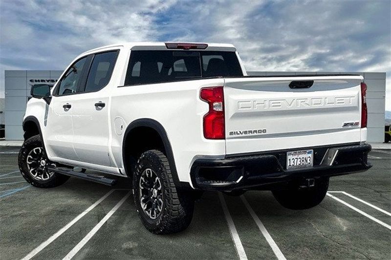 2022 Chevrolet Silverado 1500 ZR2Image 10