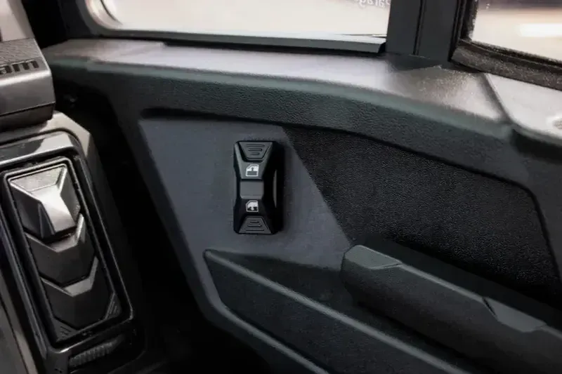 NEW 2025 POLARIS RANGER CREW XD 1500 NORTHSTAR EDITION ULTIMATE Image 23